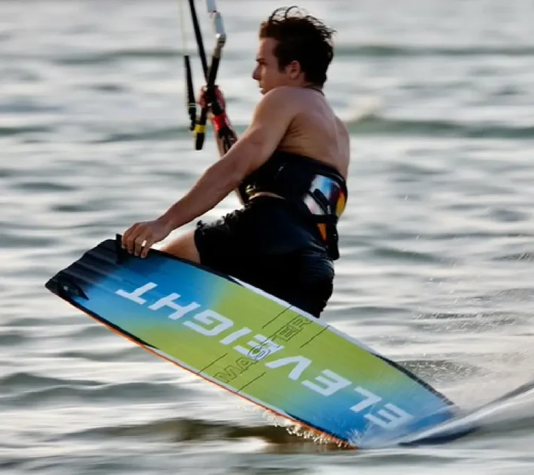 Eleveight Master kiteboard